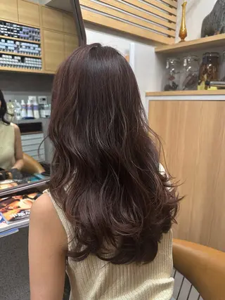 ロング カラー 艶髪/透明感カラー ヤマダモモカのヘアスタイル