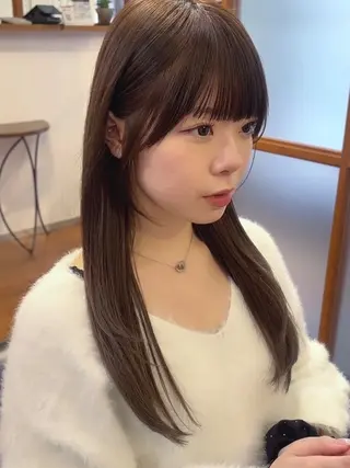 ロング 古畑 愛美のヘアスタイル