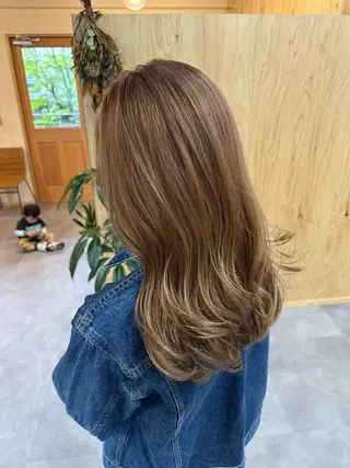 ロング カラー 艶カラー/ Nanamiのヘアスタイル