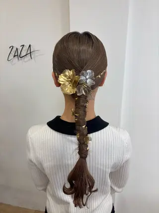 ロング ZAZA YUKAのヘアスタイル