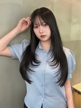 ロング カラー 韓国レイヤー 🤎🦋Harisのヘアスタイル