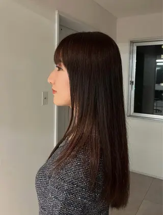 カラー AYA 艶カラー／ナチュラルのヘアスタイル