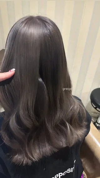 ロング カラー ふうか 心斎橋美容室のヘアスタイル