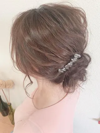 ミディアム ヘアアレンジ トレンドパーマ 加藤菜月のヘアスタイル