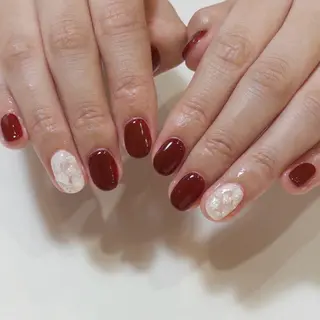 ネイル BRooCH yuzuのネイルデザイン
