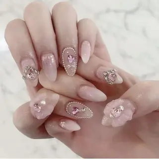 ネイル MochiMochi 🎀新宿/長さ出しのネイルデザイン