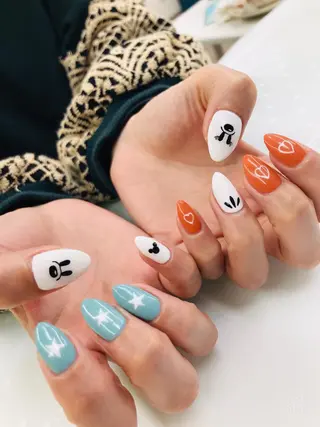 ネイル 吉田 (ネイリスト)のネイルデザイン