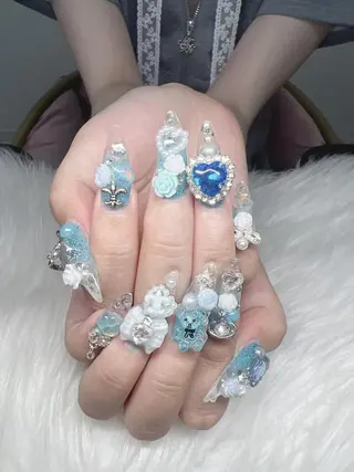 ネイル Lee Nailsのネイルデザイン