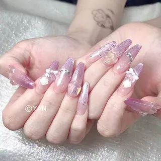 ネイル Queens マオのネイルデザイン