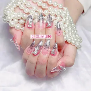 ネイル nana 🤍のネイルデザイン