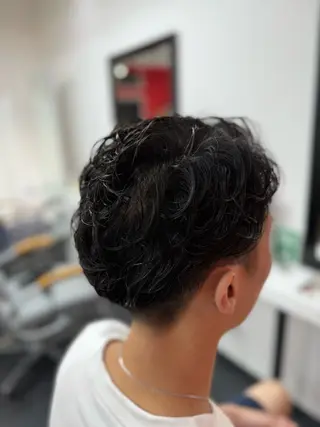 パーマ メンズ MK men'sのヘアスタイル