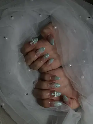 ネイル Hy nailsのネイルデザイン