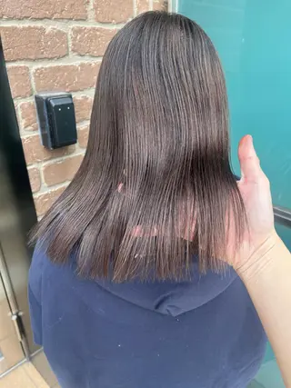 セミロング カラー パーマ ヘアアレンジ メンズ キッズ ネイル マツエク・マツパ アイブロウ 久木原 ゆりのヘアスタイル