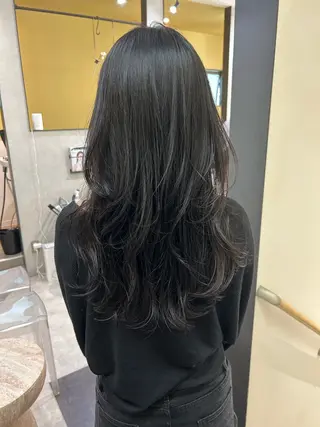 ロング hubhair レイヤー/透明感のヘアスタイル