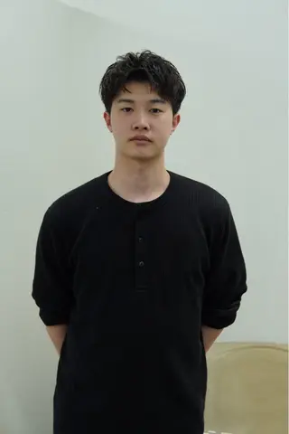 ショート パーマ メンズ メンズパーマ特化 カバヤマ　リョウのヘアスタイル