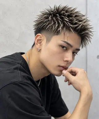 メンズ Lumiere 鈴木翔平のヘアスタイル