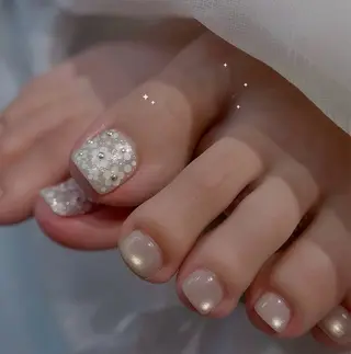 ネイル Floria キキのネイルデザイン