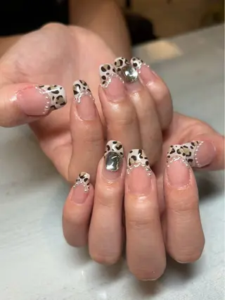 ネイル FROSCH/ Seinaのネイルデザイン