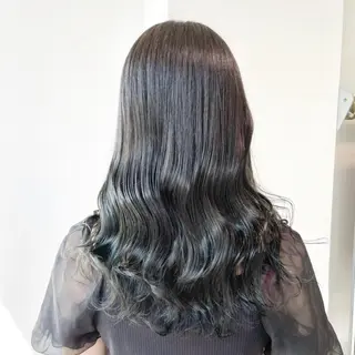 ロング カラー メンズ センターパート特化 井上健太のヘアスタイル