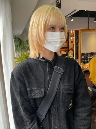 ミディアム オカモト ミユウのヘアスタイル