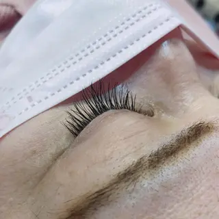 マツエク・マツパ そそ　喜 多のヘアスタイル