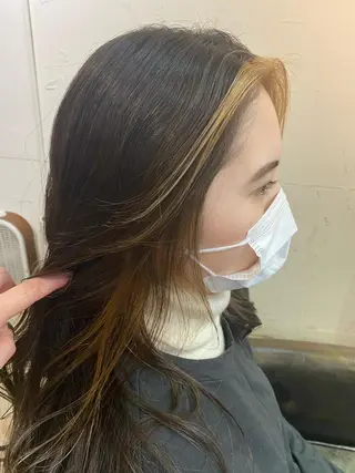 ロング カラー 才門 真菜のヘアスタイル