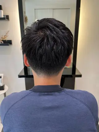 メンズ 山中 真紫のヘアスタイル