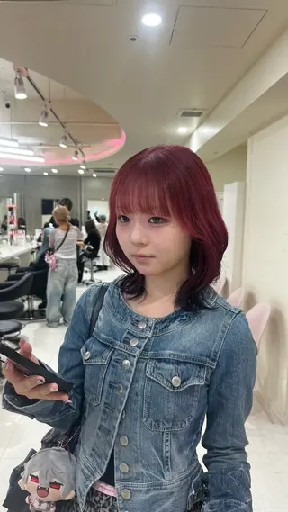 ミディアム カラー ヘアアレンジ 韓国レイヤー&ピンク 艶髪🩶maikoのヘアスタイル