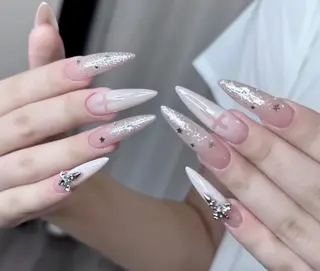 ネイル エリ🫧 nail池袋東口のネイルデザイン