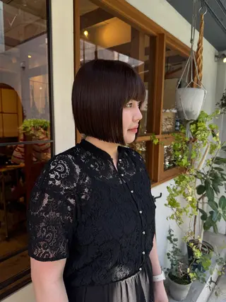 ショート カラー ENIF　大島 芽生のヘアスタイル