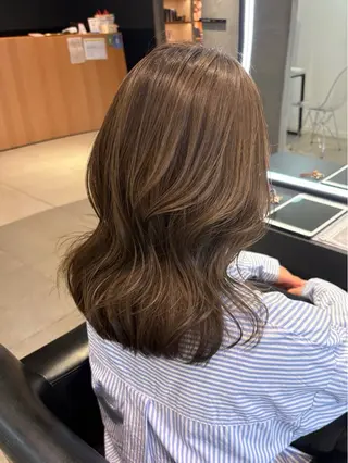 ミディアム 髪質改善・水素カラー ARIA(ému)のヘアスタイル