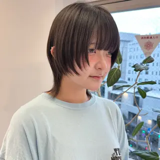 ショート レイヤー/ウルフ/ ハイトーンchimiのヘアスタイル