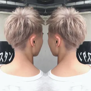 カラー メンズ ショート⭐️ブリーチ ⭐️木村康二⭐️のヘアスタイル
