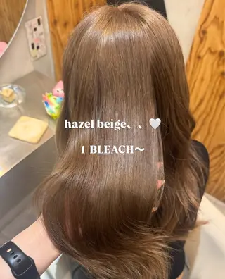 カラー 🌙ヘーゼルベージュ レイヤーカット🌙のヘアスタイル