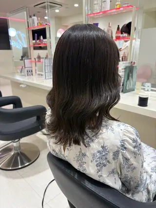 セミロング カラー 💕мei 透明感カラー💕のヘアスタイル