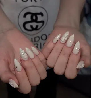ネイル 🦊Genie🦊 Mika Nailsのネイルデザイン