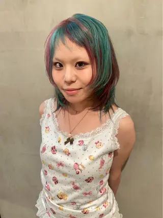ミディアム ブリーチ✧︎デザイン ゆうのヘアスタイル