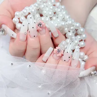 ネイル 🎀M nails✨ ビューティーのネイルデザイン