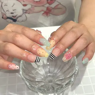 ネイル 横浜Nailist 𝜗𝜚春菜のネイルデザイン