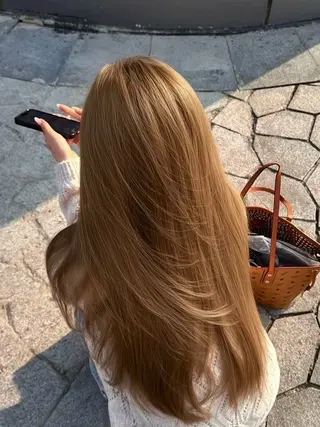 ロング カラー 韓国っぽ×透け感🪽 Fumi 🤍のヘアスタイル