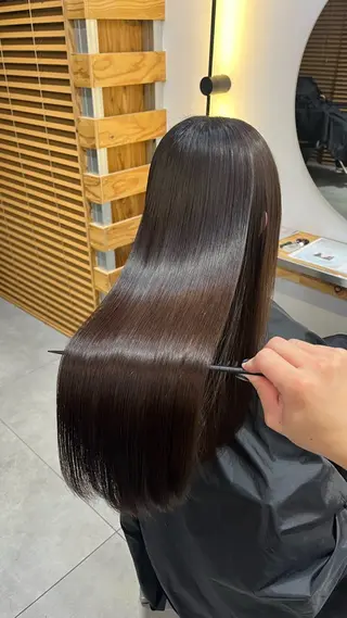 ロング 冨田 悠稀/ 髪質改善縮毛&カラーのヘアスタイル