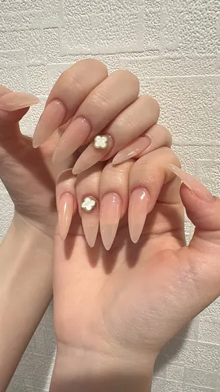 ネイル Ayumi Ginzaのネイルデザイン