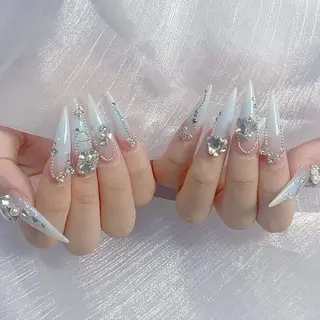 ネイル Lyna 池袋のネイルデザイン
