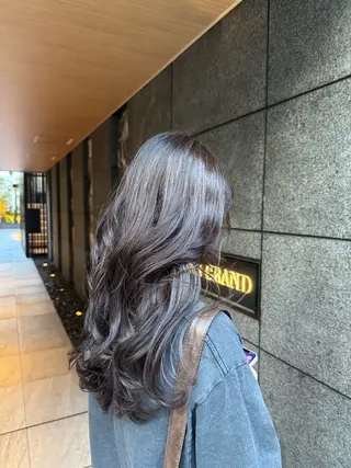 カラー 櫻木 志穏のヘアスタイル