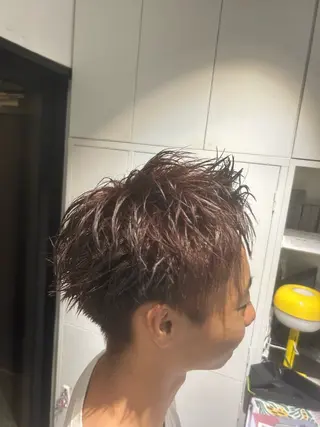 カラー 「ww..」丸山 翔生 イルミナカラーのヘアスタイル