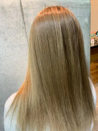 ロング カラー 天野 開のヘアスタイル