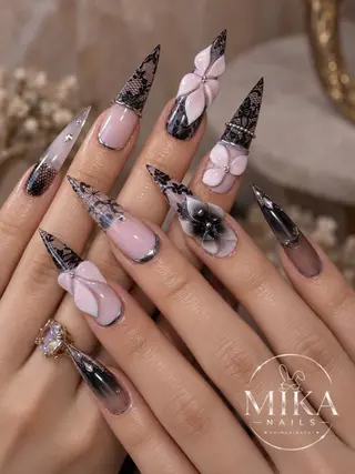 ネイル Mika Nails 心斎橋のネイルデザイン