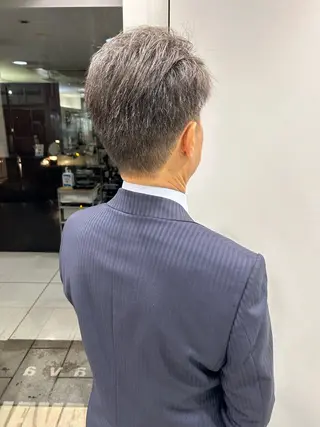 ショート メンズ yoda karenのヘアスタイル