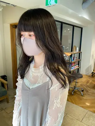 ロング カラー io濱川 遥のヘアスタイル