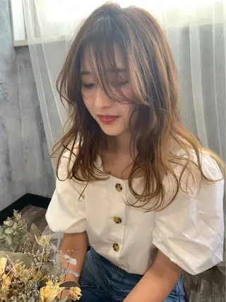 セミロング カラー マルヤマ リナの眉毛・アイブロウイメージ